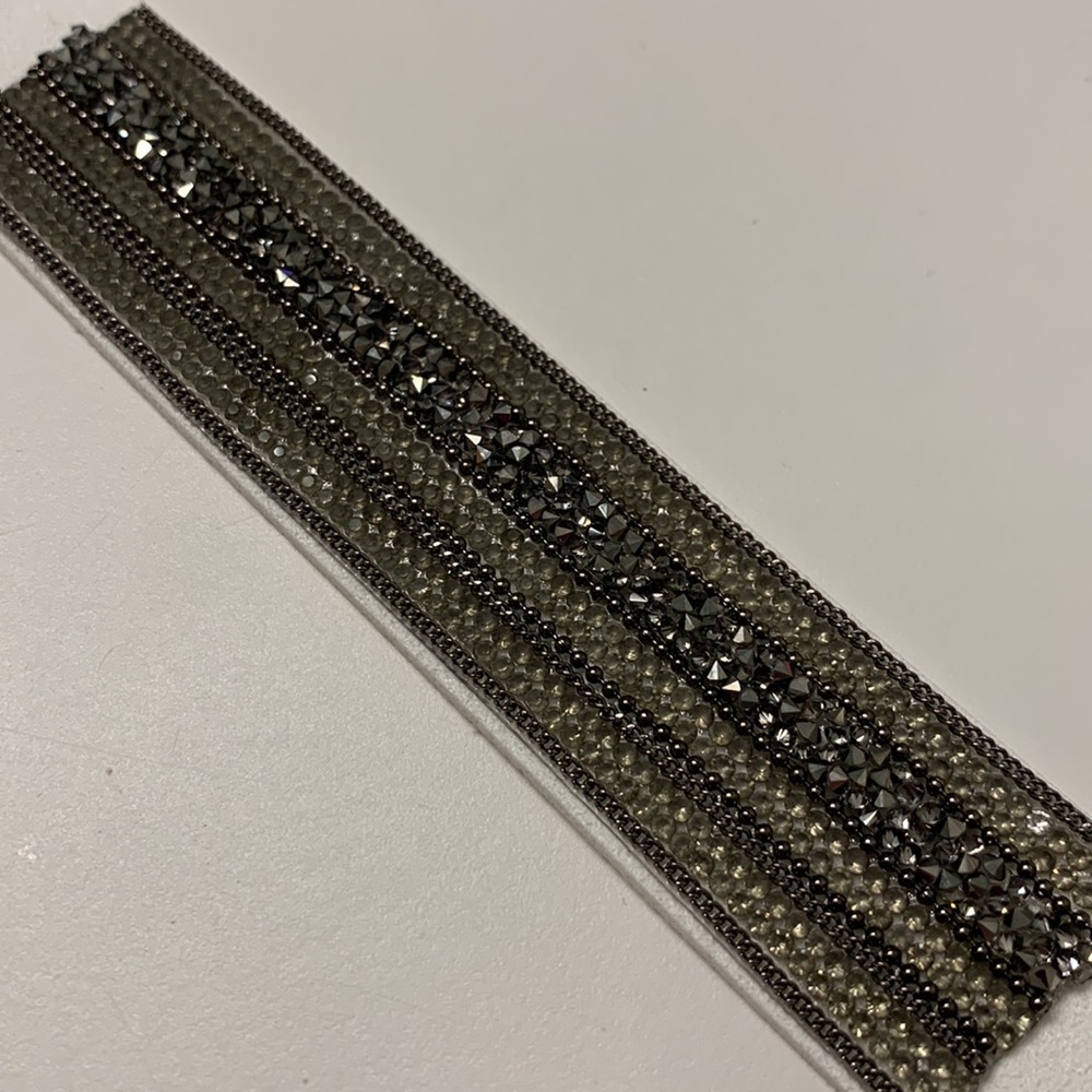 White Rock Band Bracelet - Picture 5 of 8